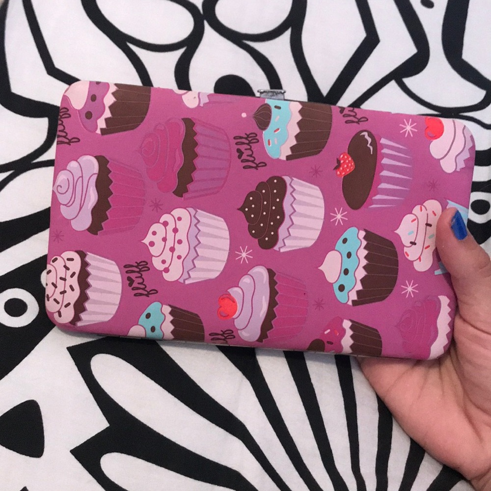 Cupcake Wallet